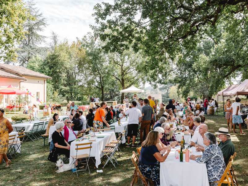 Portes Ouvertes et Marché gourmand au Château  ...