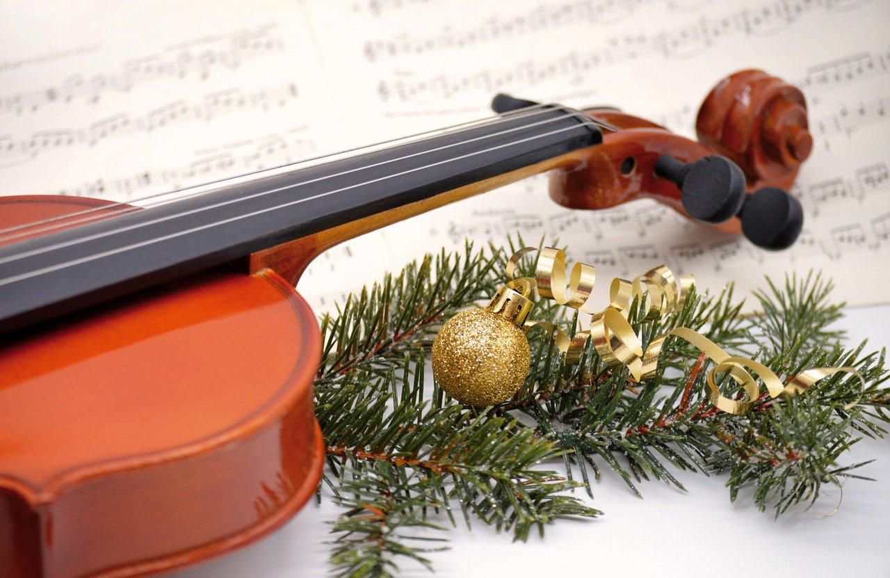 Concert de Noël : "À la lumière de Nadau" à l' ...