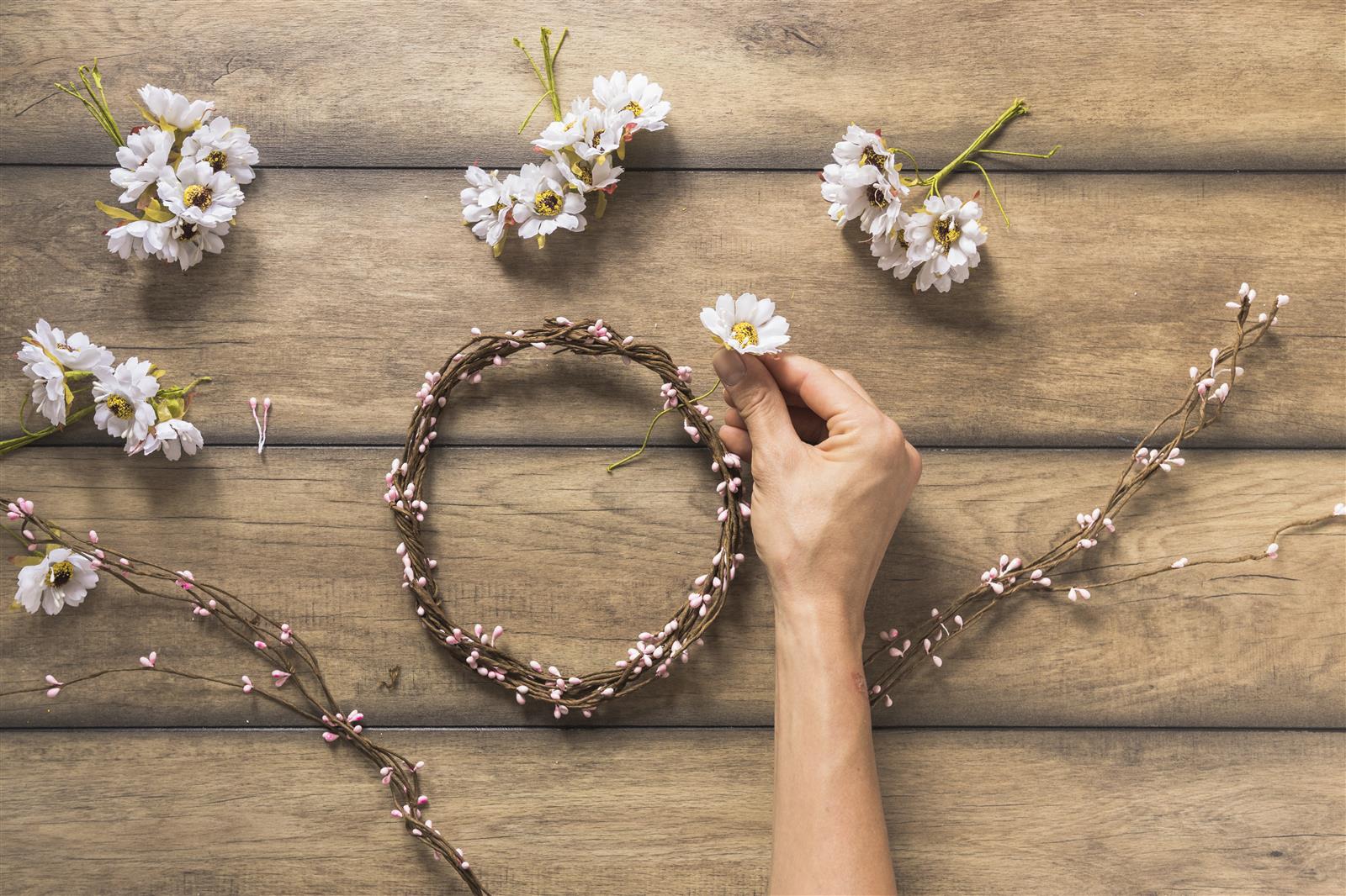 Atelier floral : Couronne de fleurs séchées