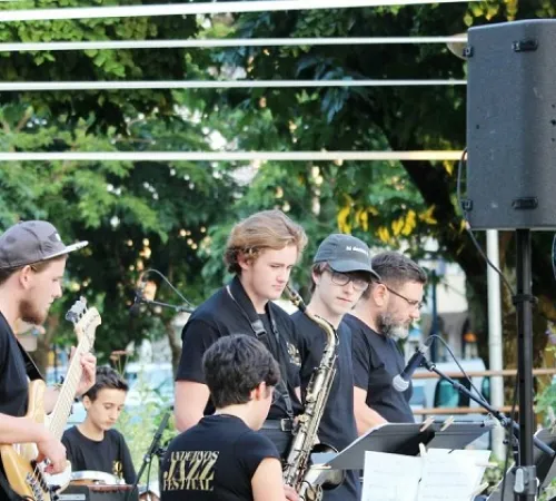 Inscriptions pour la flûte, clarinette, saxophone et trompette