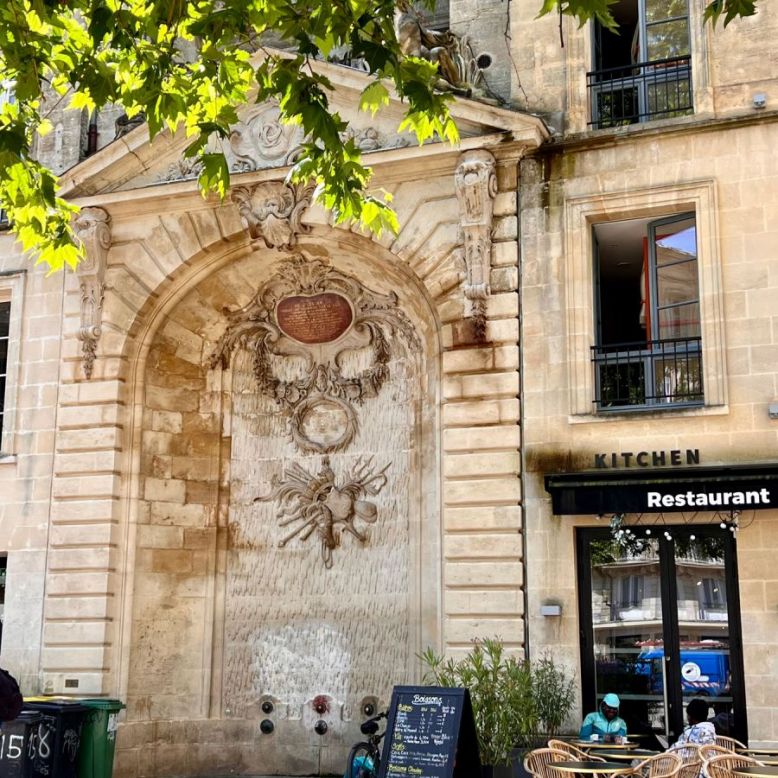 Fontaine de la place Saint Projet