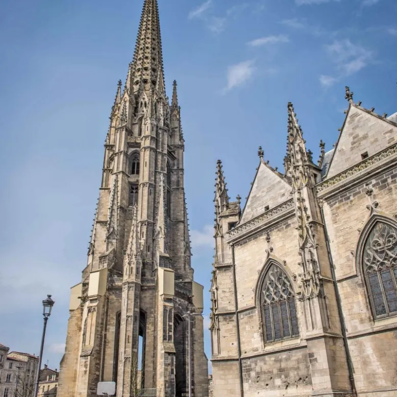 Flèche de la Basilique Saint Michel