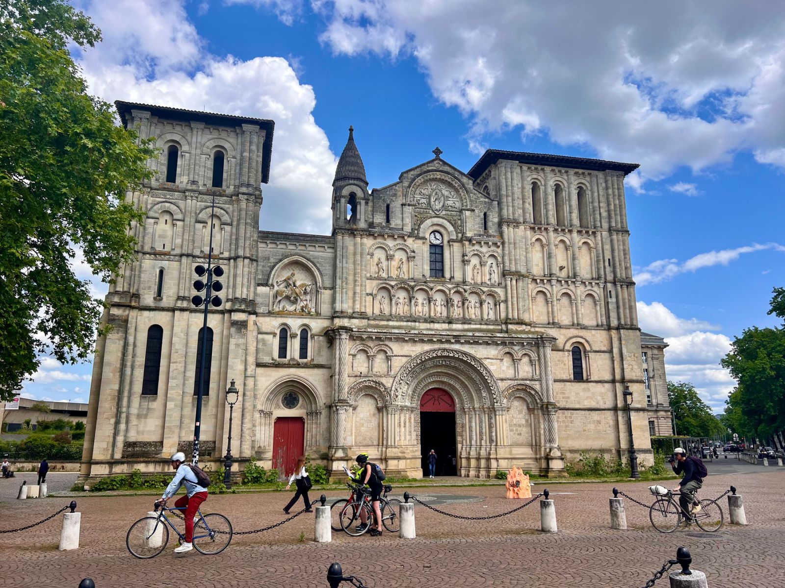 Abbatiale Sainte Croix de Bordeaux