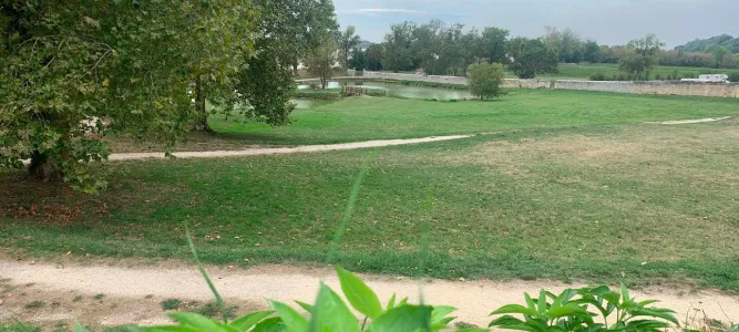 Esconge Park