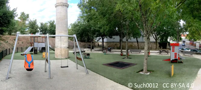 La Béchade Garden