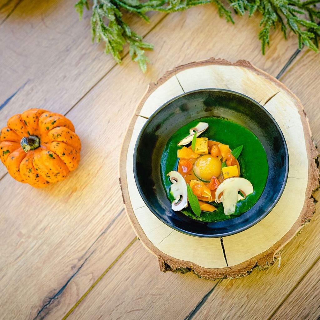 La table de la Chèze - For a refined and gourmet meal in the Château La Chèze estate